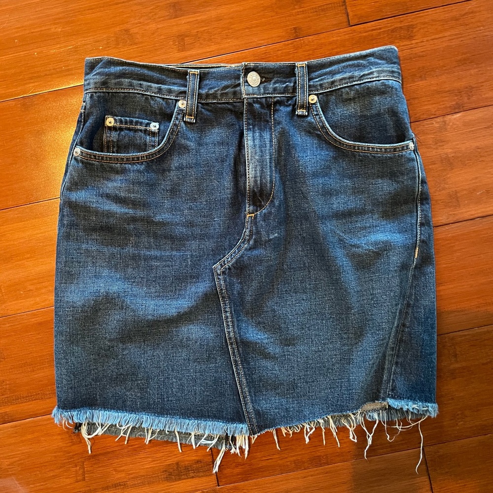 Rag and Bone Jean Skirt size 25